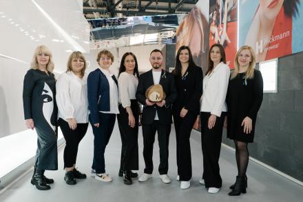 Львівська "Мегаоптика " отримала перемогу на світовій виставці в галузі оптометрії та окулярів