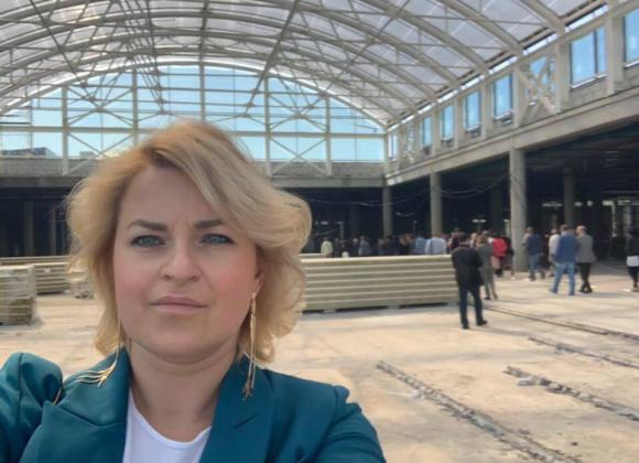 Первый этаж Blockbuster Mall