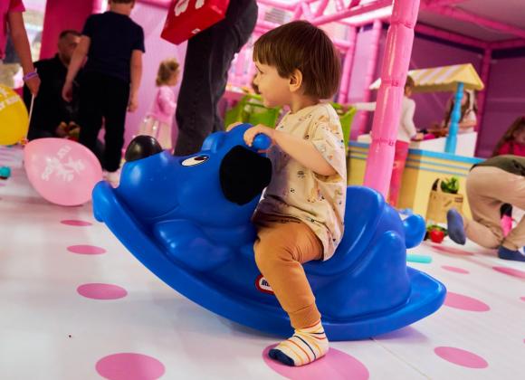 Fly Kids в ТРЦ Караван