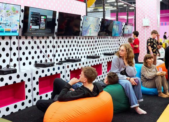 Fly Kids в ТРЦ Караван