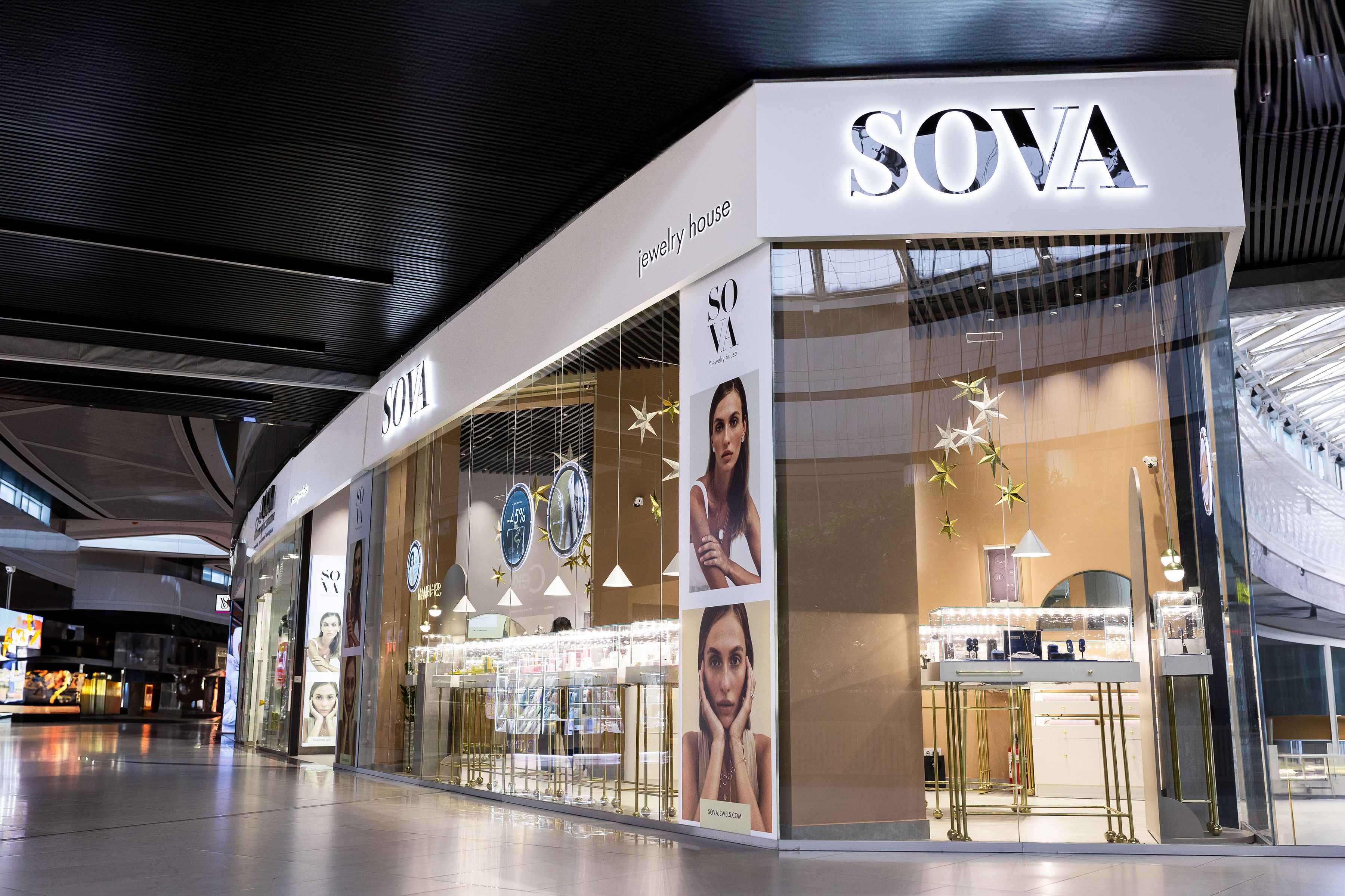 Магазин SOVA у Lavina Mall